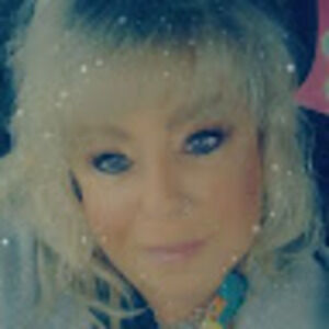 Meet your Posher, Jeanne